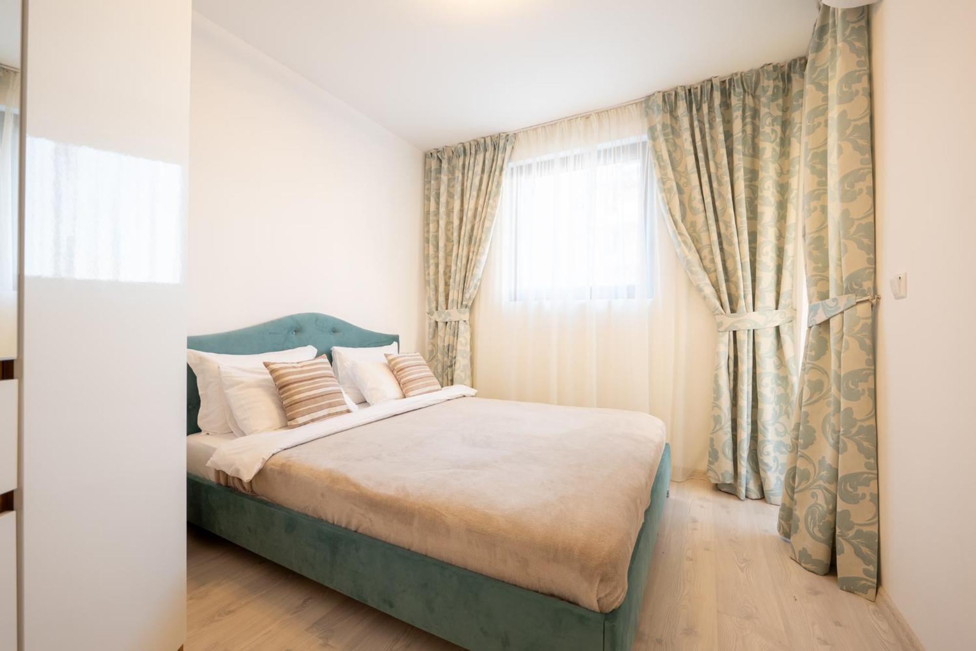 Millennium II Family Paradise Aparthotel Sveti Vlas Exterior photo