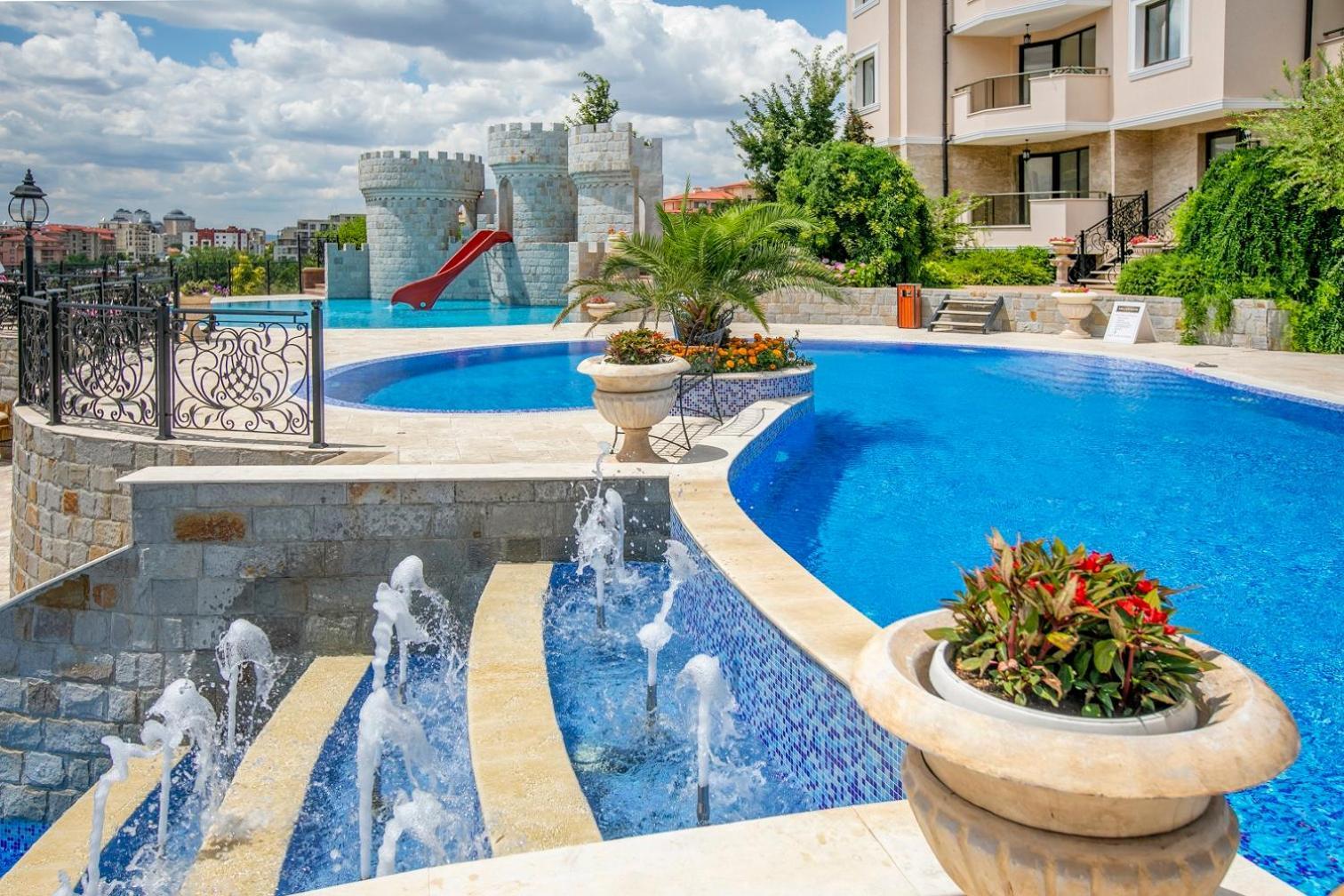 Millennium II Family Paradise Aparthotel Sveti Vlas Exterior photo